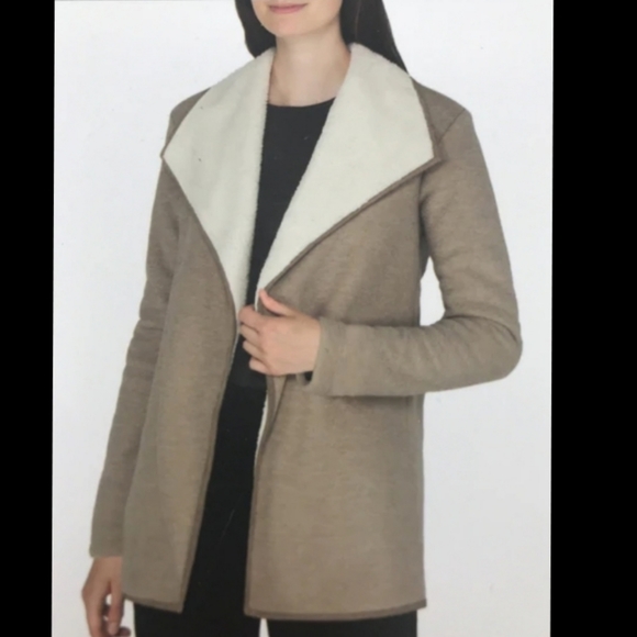 🎸2/$25 Sherpa Open Jacket - Picture 2 of 10